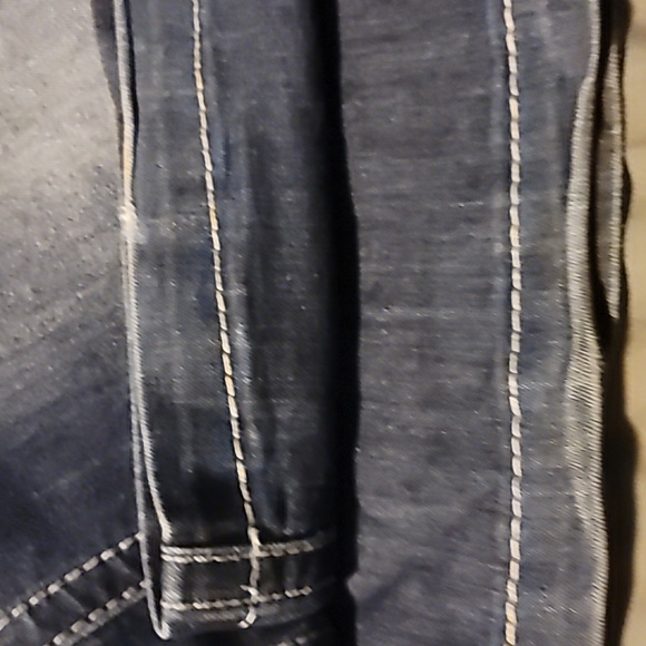 Maurices Flare Leg Jean's size 24R - Picture 4 of 4